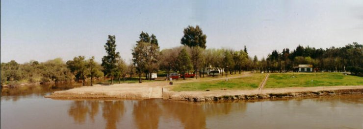 fotografia tomada desde el rio Tercero